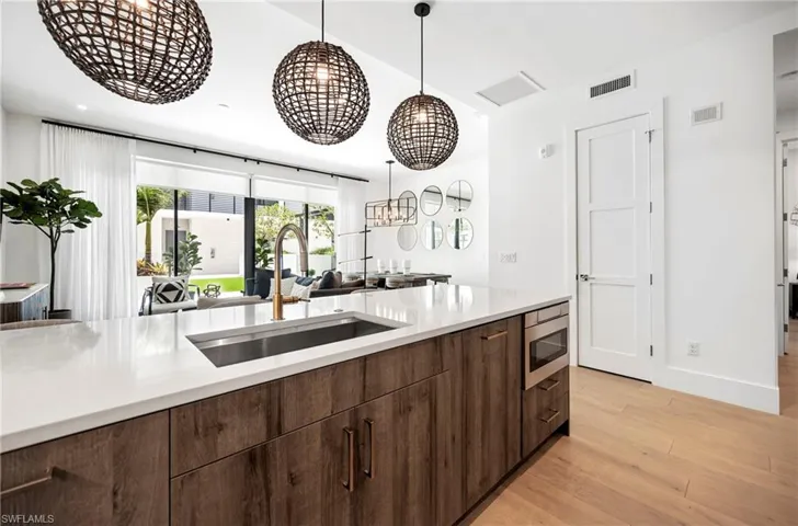 850 Central Ave 209, Naples, Florida 34102