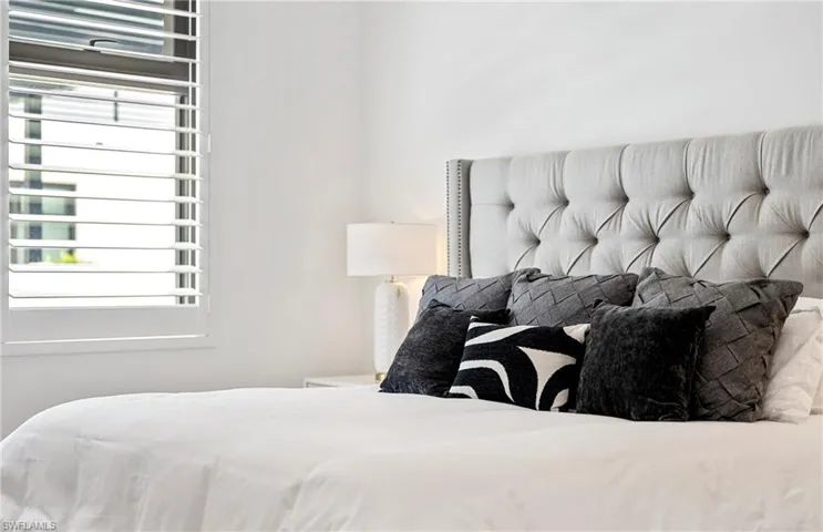 850 Central Ave 209, Naples, Florida 34102