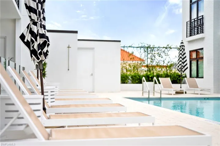 850 Central Ave 209, Naples, Florida 34102