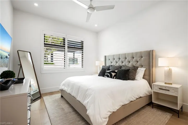 850 Central Ave 209, Naples, Florida 34102