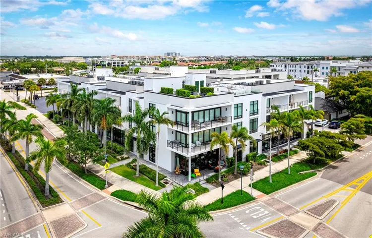850 Central Ave 209, Naples, Florida 34102