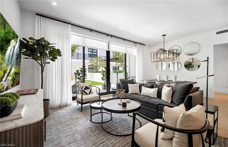 850 Central Ave 209, Naples, Florida 34102