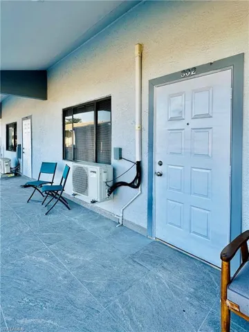 826 Wiggins Pass Rd 302, Naples, Florida 34110