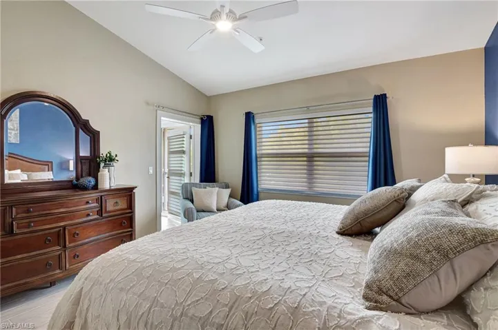 king size bed