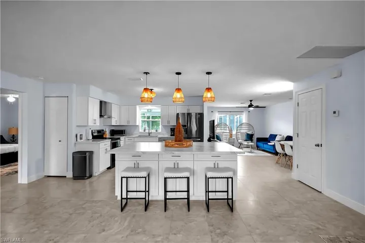 2317 El Dorado Pkwy W, Cape Coral, Florida 33914