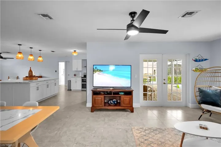 2317 El Dorado Pkwy W, Cape Coral, Florida 33914