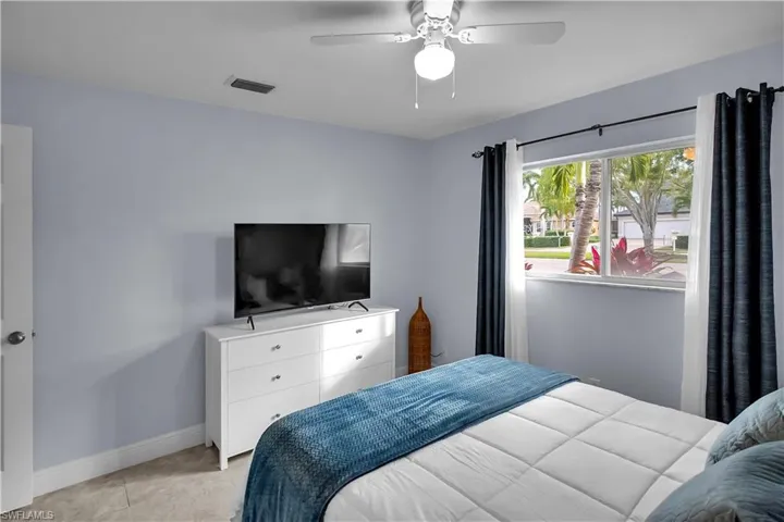 2317 El Dorado Pkwy W, Cape Coral, Florida 33914