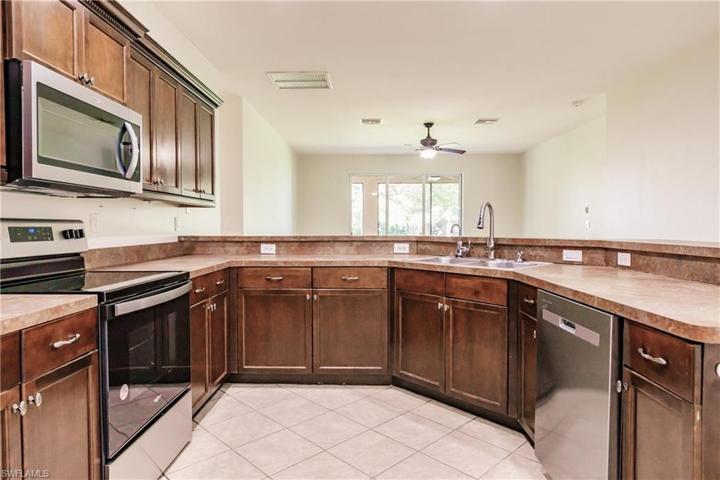 ANOTHE VIEW OF THE NEW APPLIANCES & ALL THE CABINETS THAT EVERYONE DESIRES!