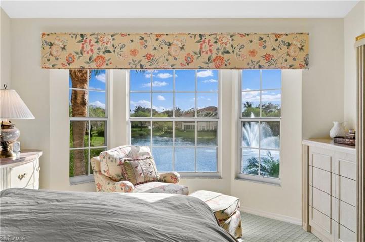 6155  Reserve  CIR, Naples, FL 34119