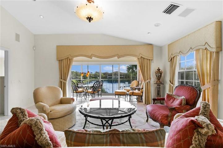 6155  Reserve  CIR, Naples, FL 34119