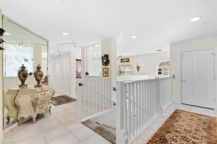 6155  Reserve  CIR, Naples, FL 34119