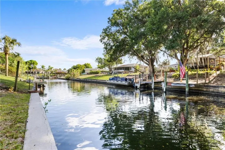 The Canal is a great size & can accommodate a good size boat.