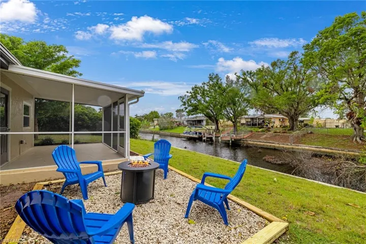 Home has a New Fire Pit outback, which overlooks the Canal.