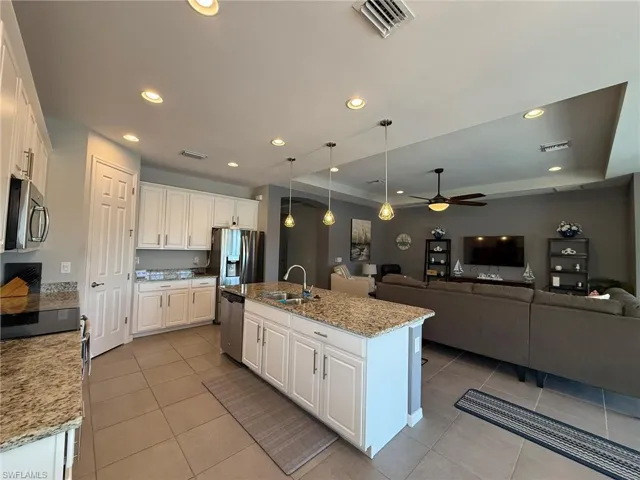 3916  King Edwards  ST, Fort Myers, FL 33916