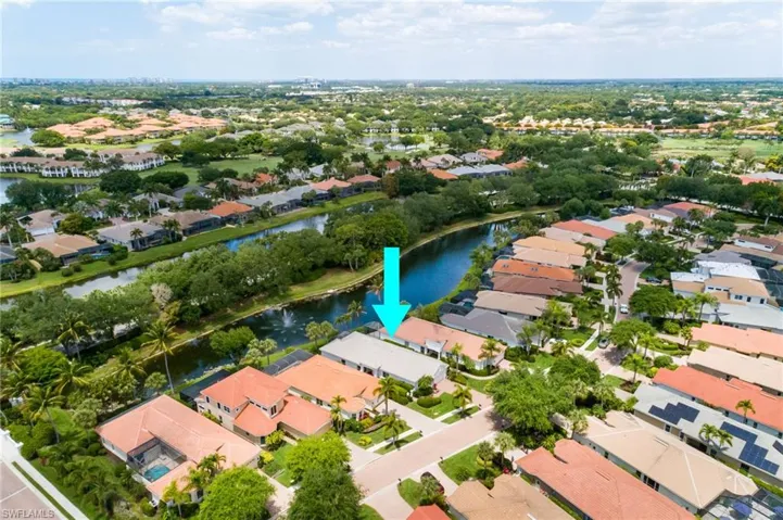 9239  Troon Lakes  DR, Naples, FL 34109