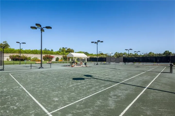 9239  Troon Lakes  DR, Naples, FL 34109