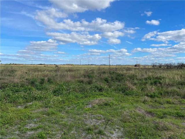 6940 6th  RD, Labelle, FL 33935