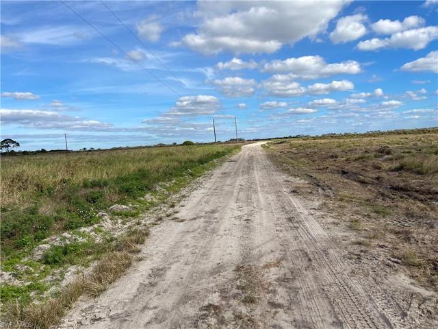 6940 6th  RD, Labelle, FL 33935