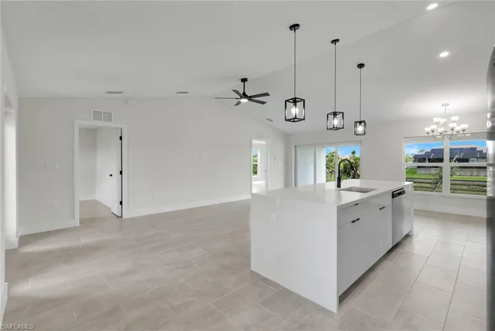 1625 Ne 23rd St, Cape Coral, Florida 33909