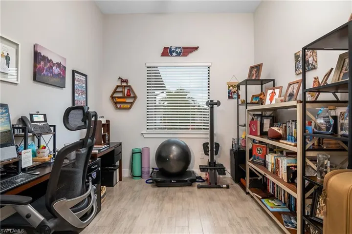 337 SW 28th  PL, Cape Coral, FL 33991