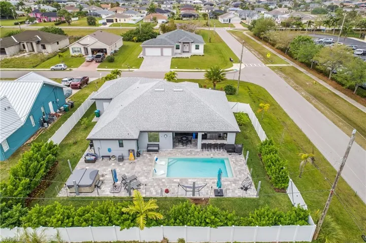 337 SW 28th  PL, Cape Coral, FL 33991