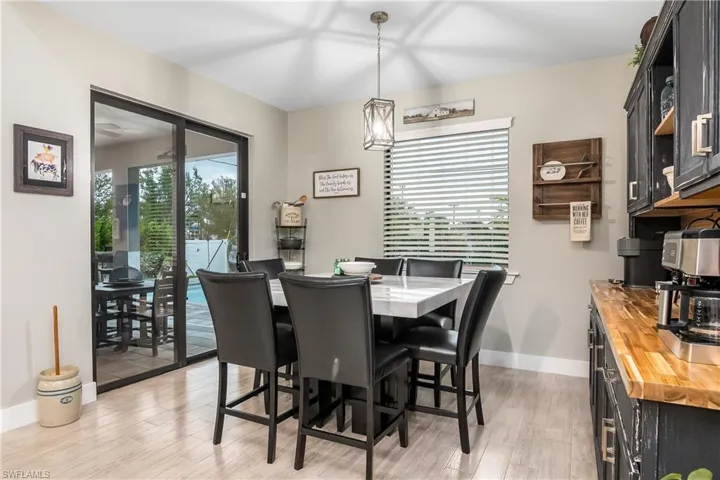 337 SW 28th  PL, Cape Coral, FL 33991