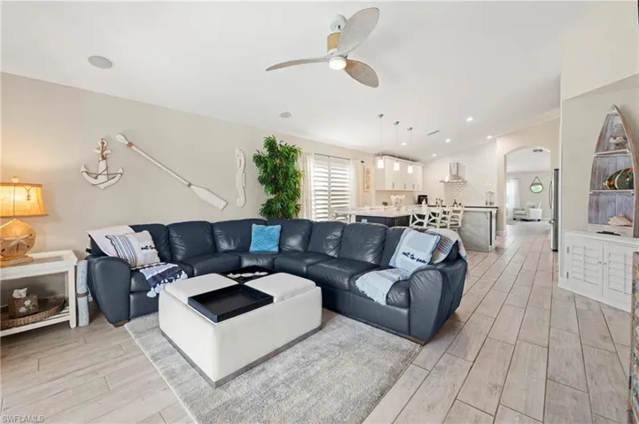 9629 Gladiolus Preserve Cir, Fort Myers, Florida 33908