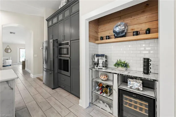 9629 Gladiolus Preserve Cir, Fort Myers, Florida 33908