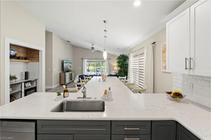 9629 Gladiolus Preserve Cir, Fort Myers, Florida 33908