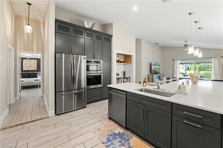 9629 Gladiolus Preserve Cir, Fort Myers, Florida 33908