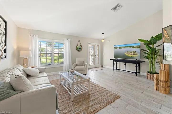 9629 Gladiolus Preserve Cir, Fort Myers, Florida 33908