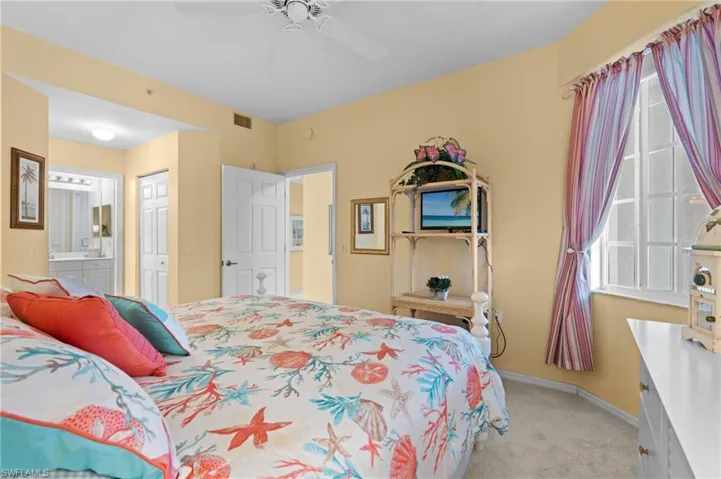 3960  Loblolly Bay  DR, Naples, FL 34114