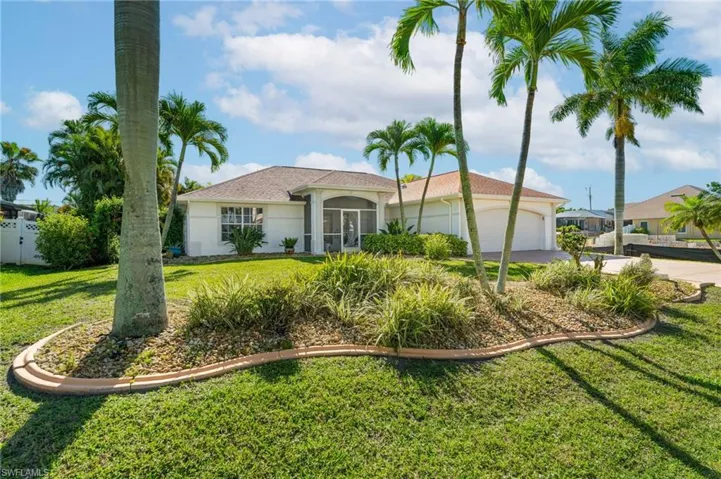 4813 Sw 25th Ct, Cape Coral, Florida 33914
