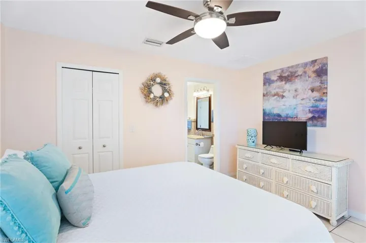 4813 Sw 25th Ct, Cape Coral, Florida 33914