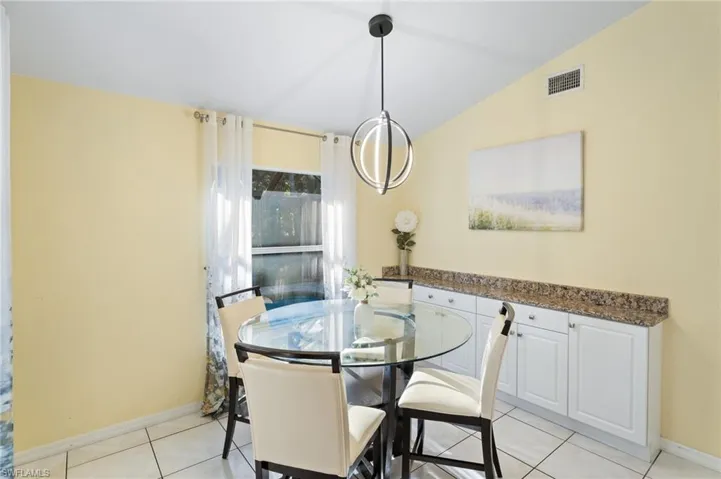 4813 Sw 25th Ct, Cape Coral, Florida 33914