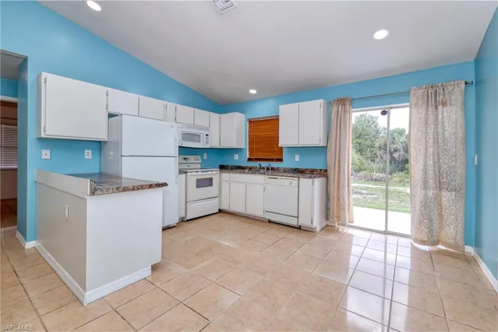 4601  Diane S AVE, Lehigh Acres, FL 33976
