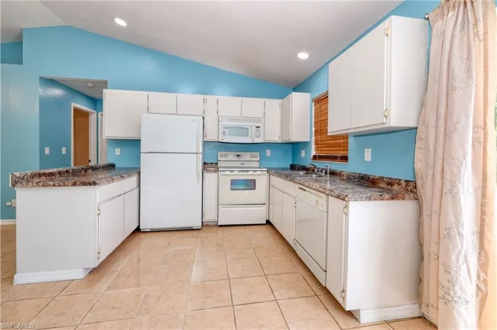 4601  Diane S AVE, Lehigh Acres, FL 33976