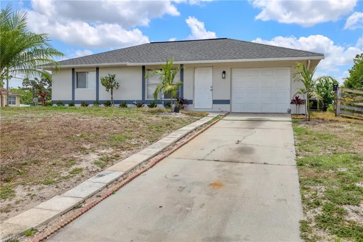 4601  Diane S AVE, Lehigh Acres, FL 33976