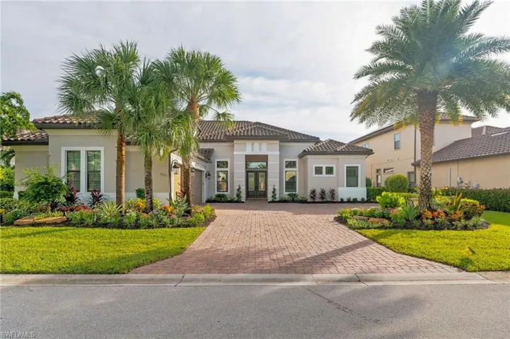 9021 Sorreno Ct, Naples, Florida 34119