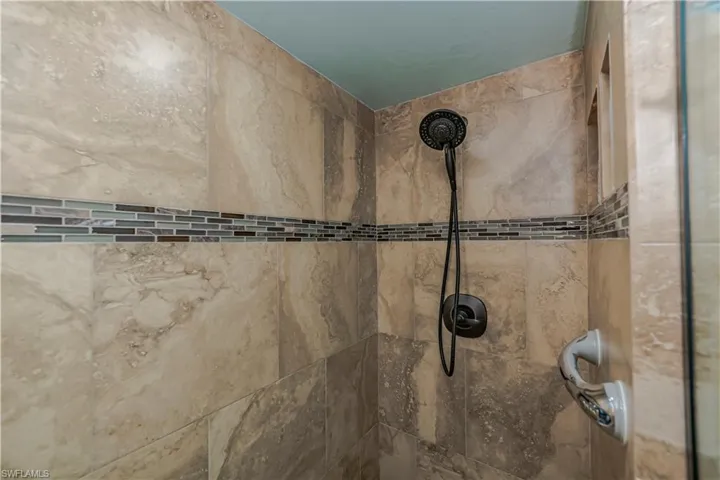 Details with tiled shower