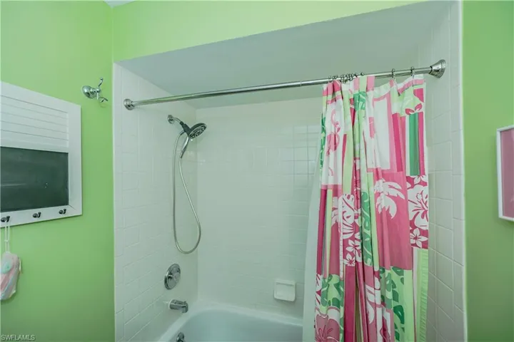 Bathroom with shower / bath combo