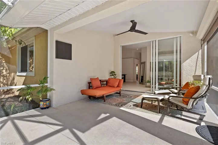 14806  Sterling Oaks  DR, Naples, FL 34110