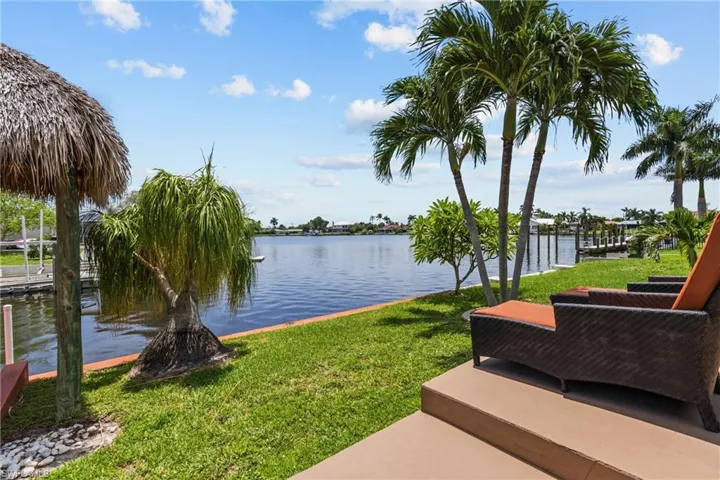 4536 Vinsetta Ave, North Fort Myers, Florida 33903