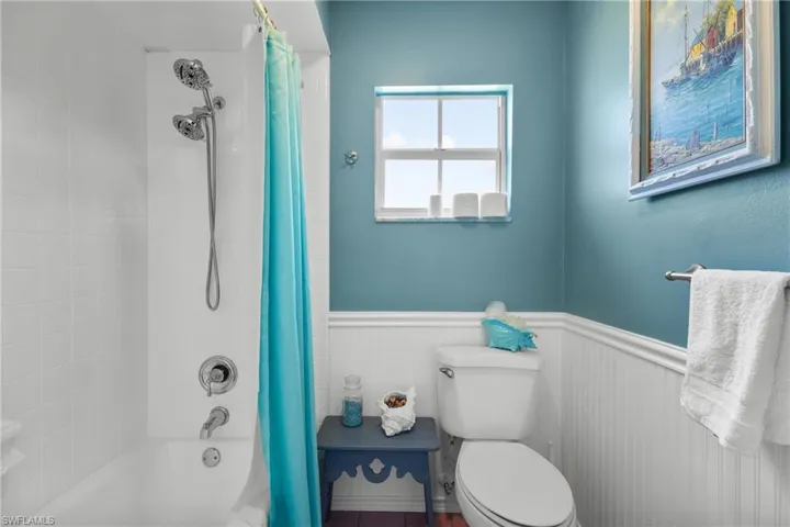 4536 Vinsetta Ave, North Fort Myers, Florida 33903