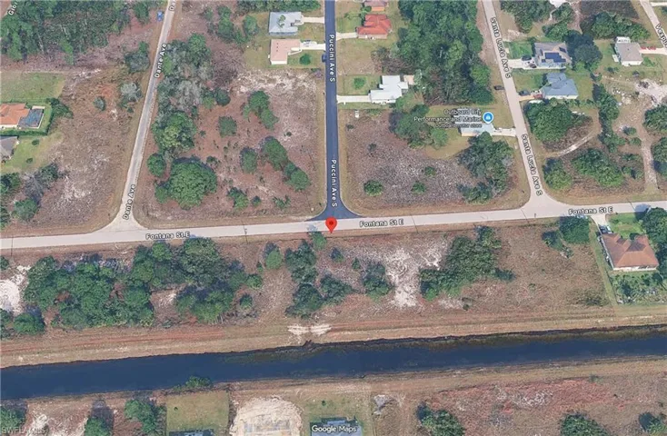 1124 Fontana St E, Lehigh Acres, Florida 33974