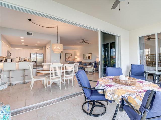 Lanai dining area