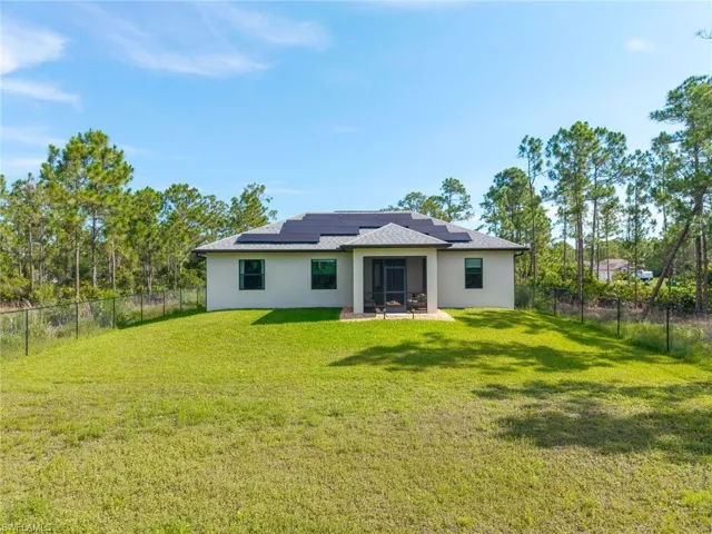 4432 45th Ave Ne, Naples, Florida 34120