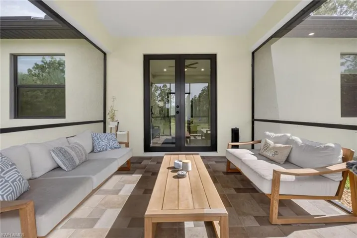 4432 45th Ave Ne, Naples, Florida 34120