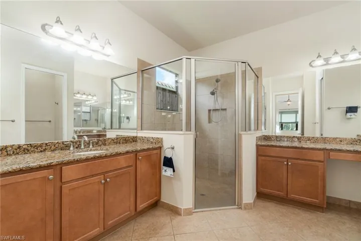 11544 Stonecreek Cir, Fort Myers, Florida 33913