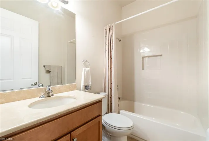 11544 Stonecreek Cir, Fort Myers, Florida 33913